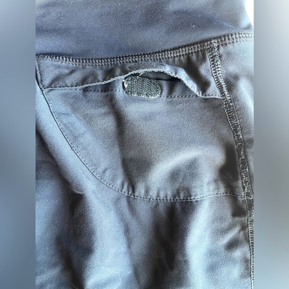 Patagonia Nine Trails Running Skirt Skort Tennis L Black Pockets - Picture 5 of 6